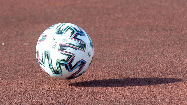 同时揭示其 同时揭示其